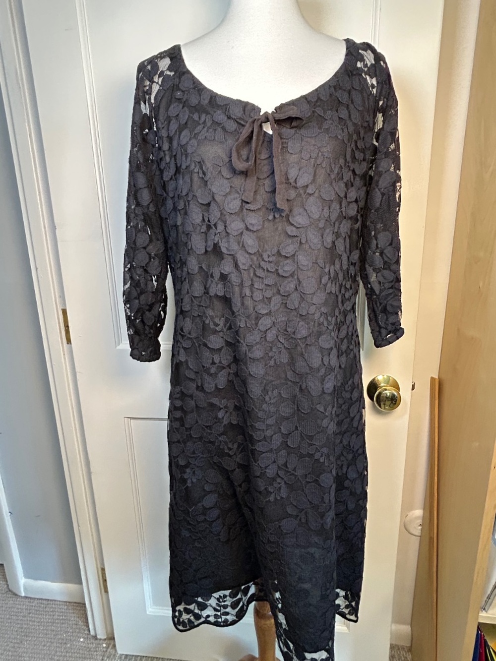 Garnet Hill Boheme Easy Lace Midi Dress, Black, Size Medium